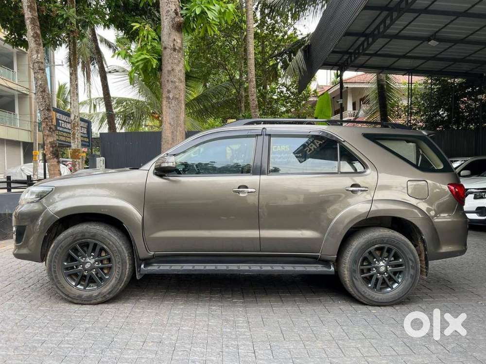 Toyota Fortuner 3.0 4x2 Automatic, 2015, Diesel