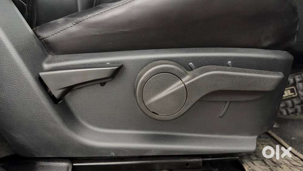 Mahindra Thar Lx P At 4wd 4s Ht, 2022, Petrol