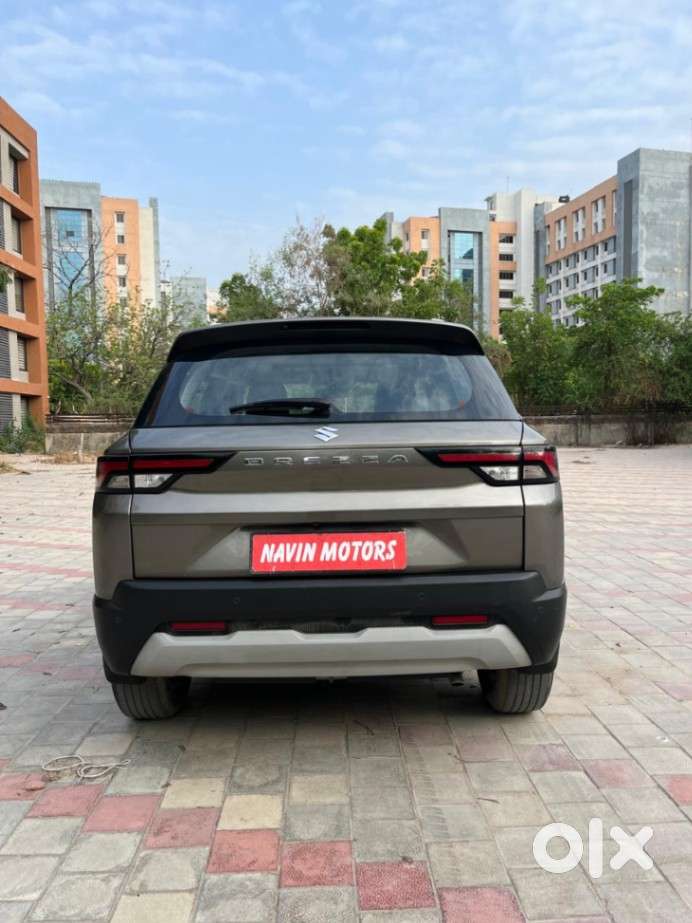 Maruti Suzuki Brezza 1.5 Vxi Cng, 2024, Petrol
