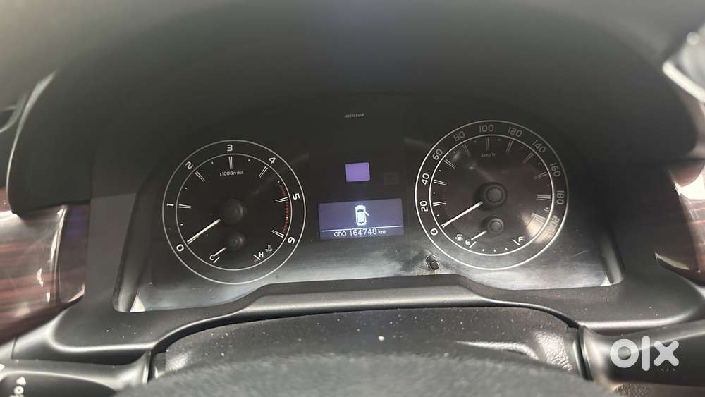 Toyota Innova Crysta 2.8 Gx At 8 Seater, 2018, Diesel