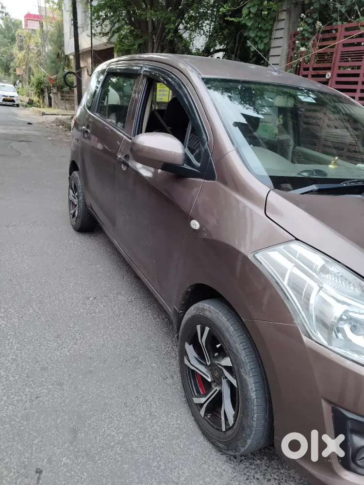 Maruti Suzuki Ertiga 2013 Lxi Automatic