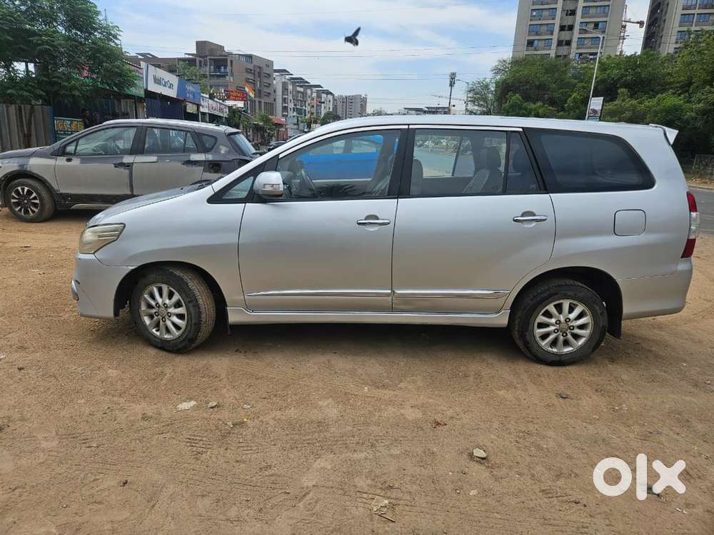 Toyota Innova 2.0 V 2013 Diesel
