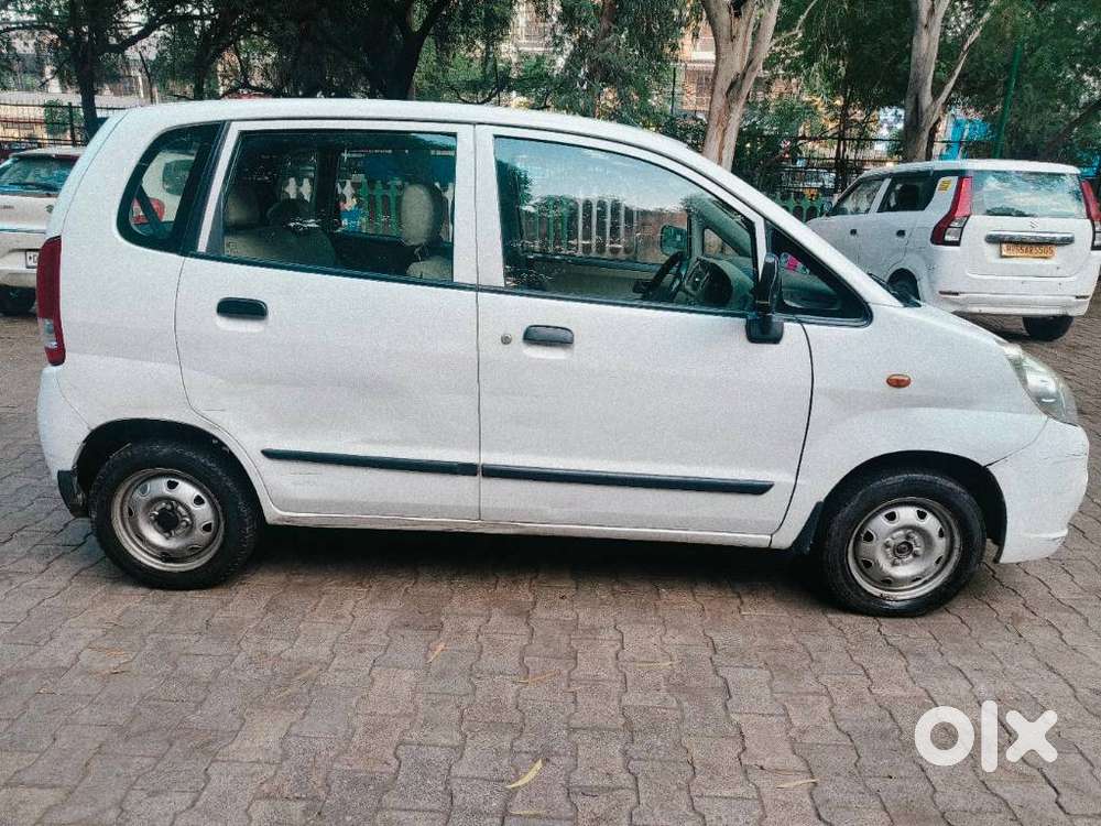 Maruti Suzuki Zen Estilo Lxi Bs Iv, 2012, Petrol