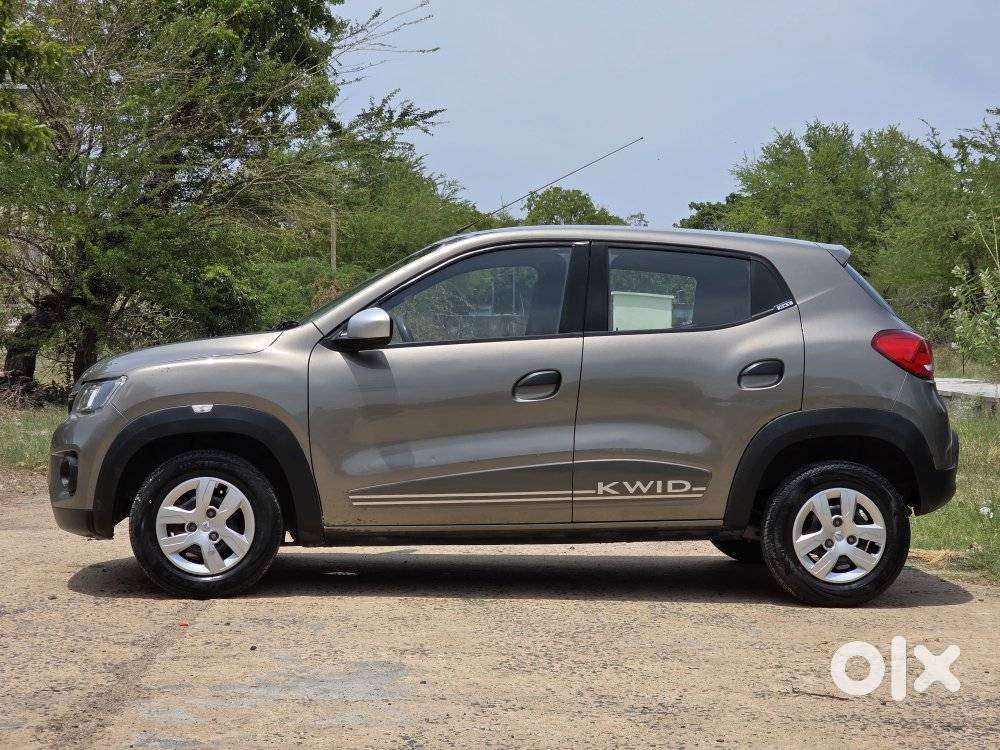 Renault Kwid 1.0 Rxt (o) Easy-r, 2019, Petrol