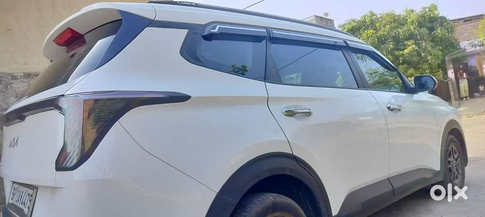 Kia Carens Clavis 2025 Hte Petrol