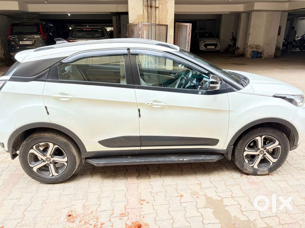 Tata Nexon 2022 Petrol Top Model Automatic, 24350 Km Driven
