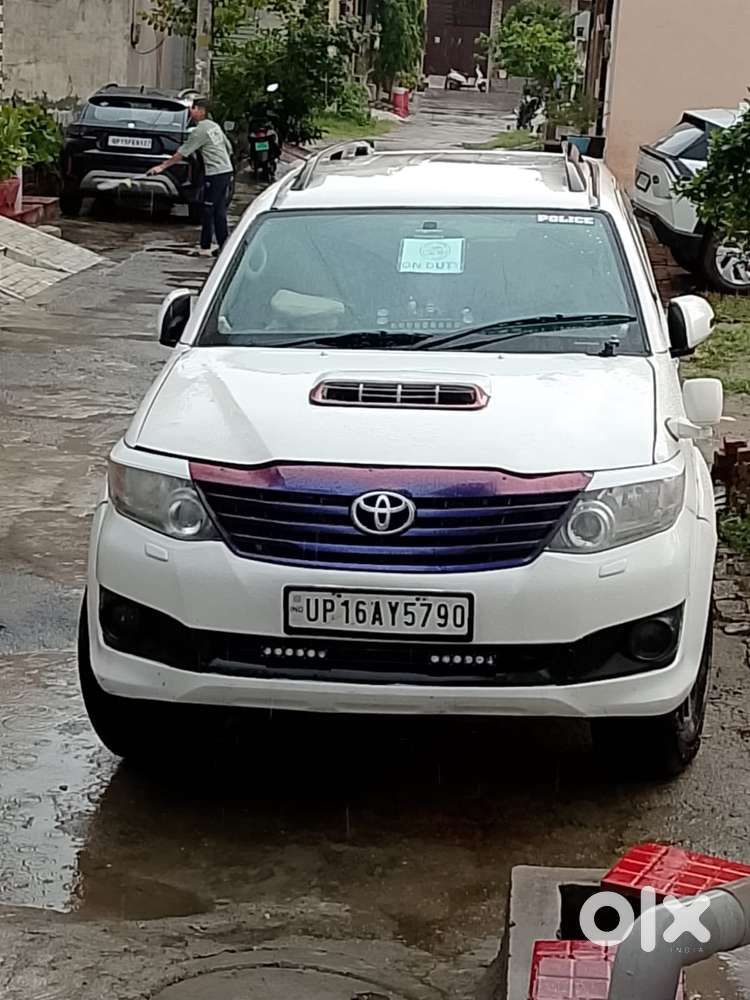 Toyota Fortuner 2015 Diesel Well Maintained