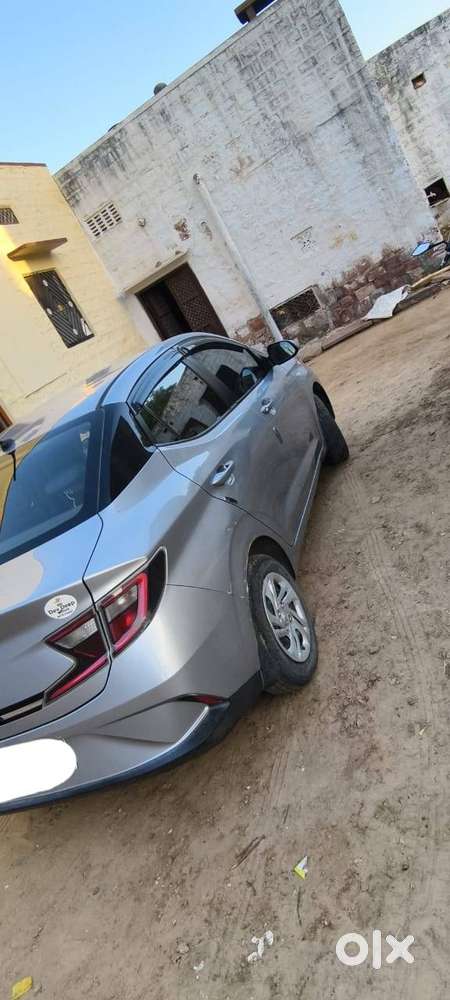 Petrol/cng Mileage 28-30