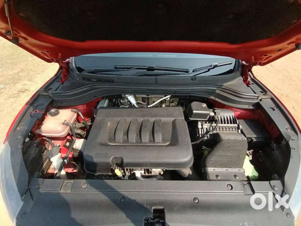 Mahindra Xuv700 2.2 Ax 7 Diesel Mt Str, 2022, Diesel