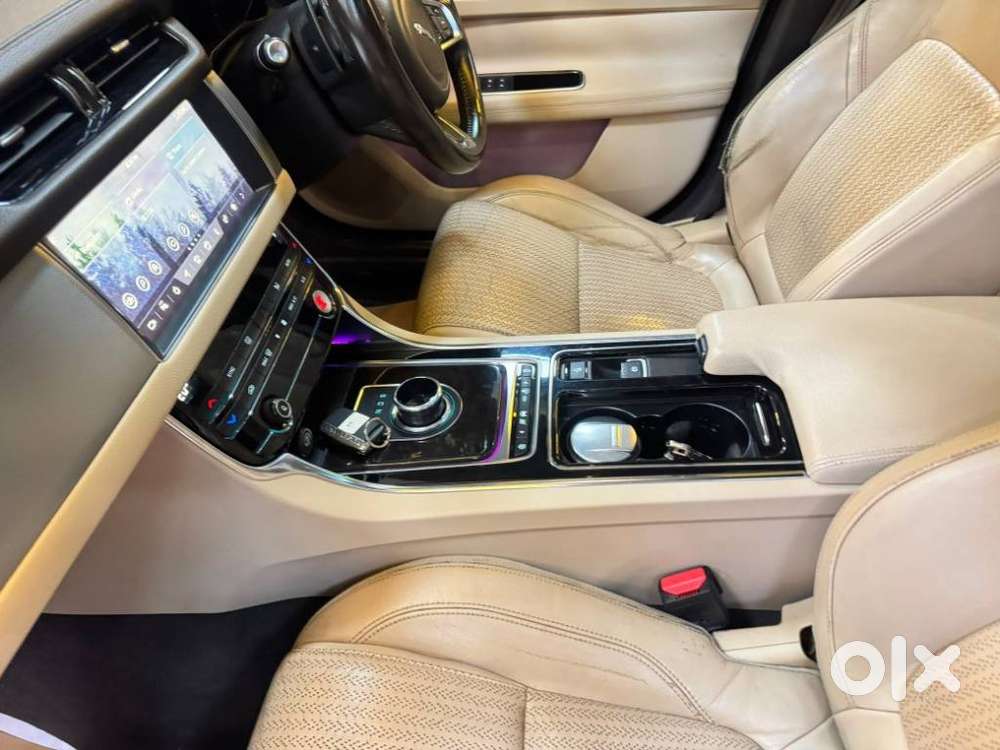 Jaguar Xf 2.0 Petrol Prestige, 2019, Petrol