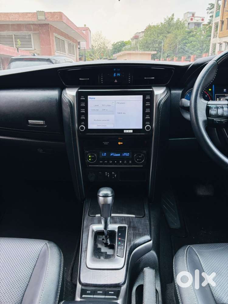 Toyota Fortuner 4x2 At 2.8 Diesel, 2023, Electric