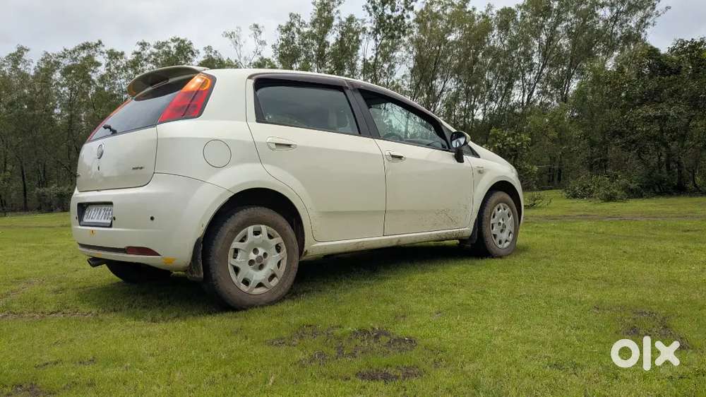 Fiat Grande Punto 2014 Diesel 16000 Km Driven