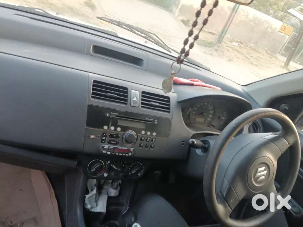 Maruti Suzuki Swift Dzire Tour 2016