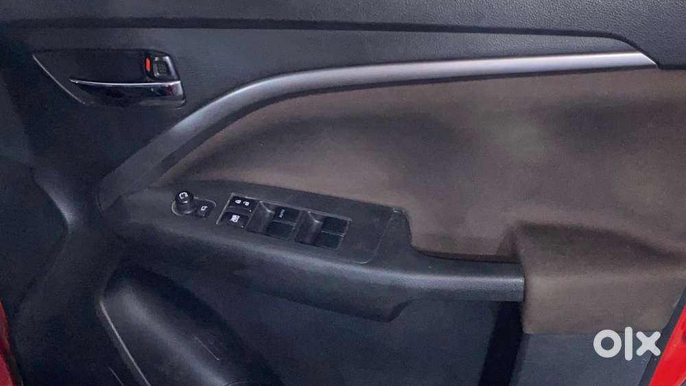Maruti Suzuki Vitara Brezza 1.5 Zxi Plus Dual Tone, 2023, Petrol