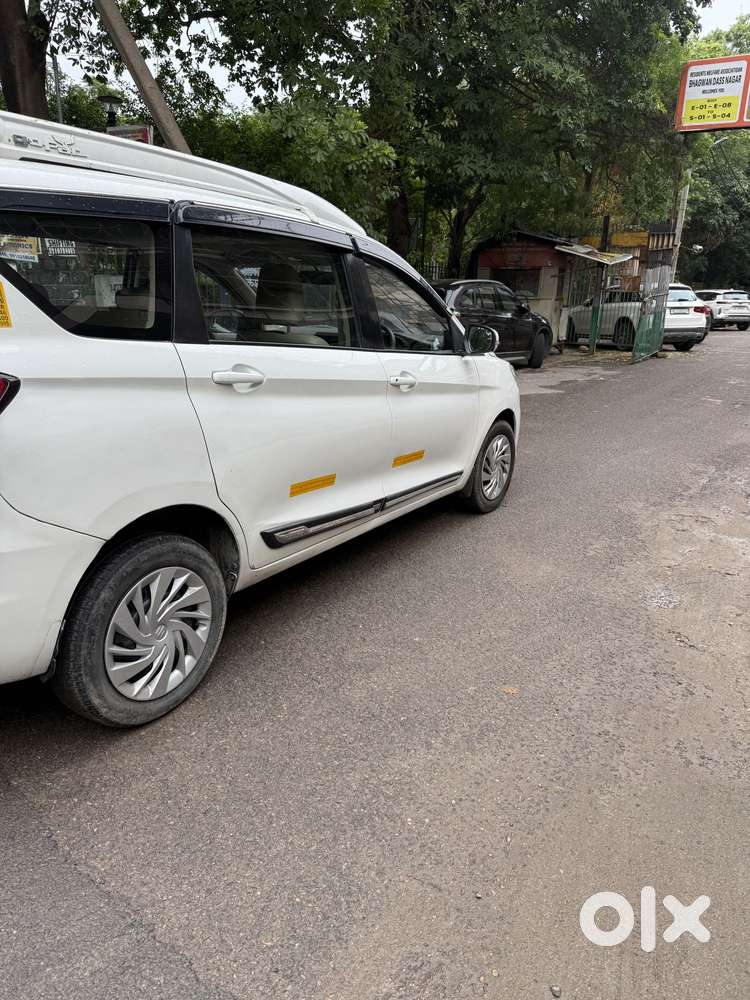Maruti Suzuki Ertiga 1.4 Vxi Cng Anniversary Edition, 2020, Cng & Hy..