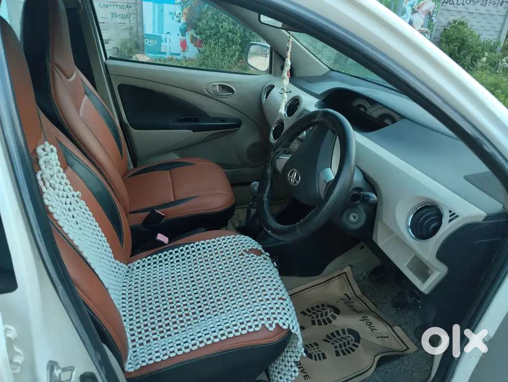 Toyota Etios 2012