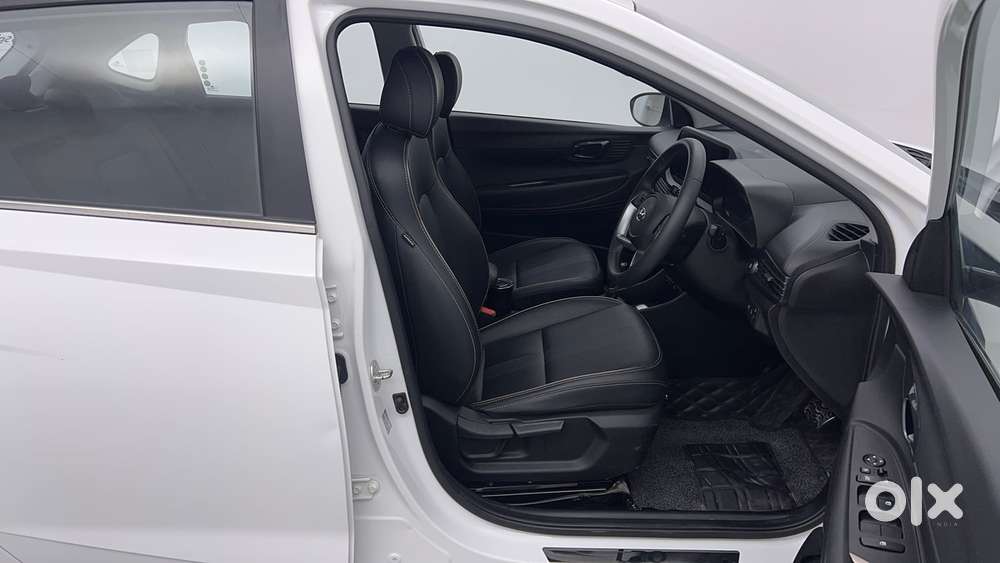 Hyundai New I20 1.0 Asta (o) Turbo Dct, 2023, Petrol