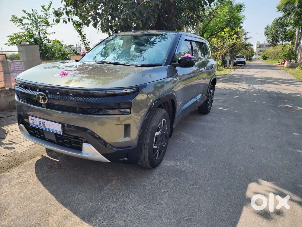 Tata Sierra Dca Pure, Petrol Variant 1100 Km Driven Munnar Mist Color