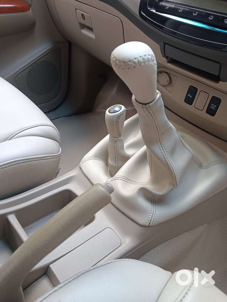 Toyota Fortuner 3.0 4x4 Manual, 2011, Diesel