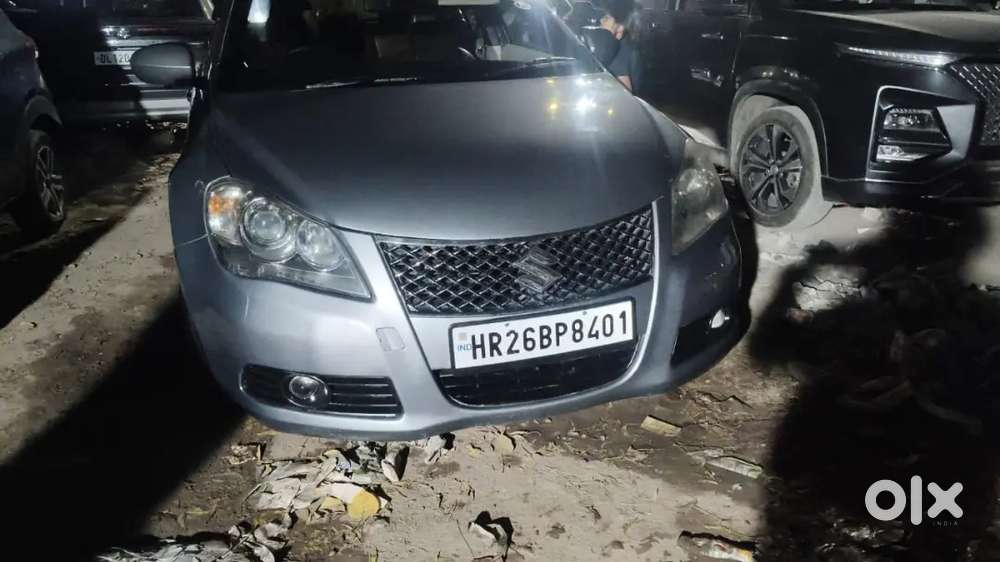 Maruti Suzuki Kizashi 2013 Petrol 80000 Km Driven