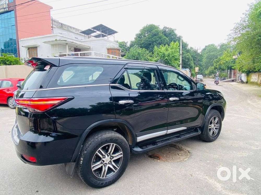 Toyota Fortuner 4x2 At 2.8 Diesel, 2021, Diesel