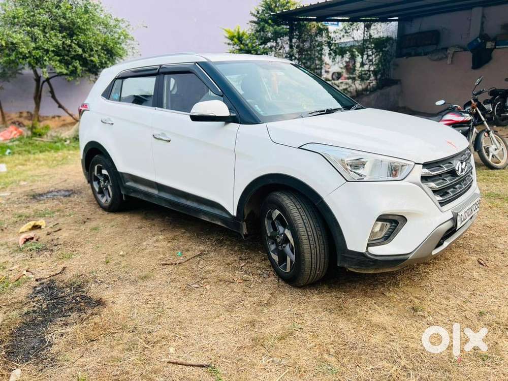 Hyundai Creta E Plus Showroom Condition