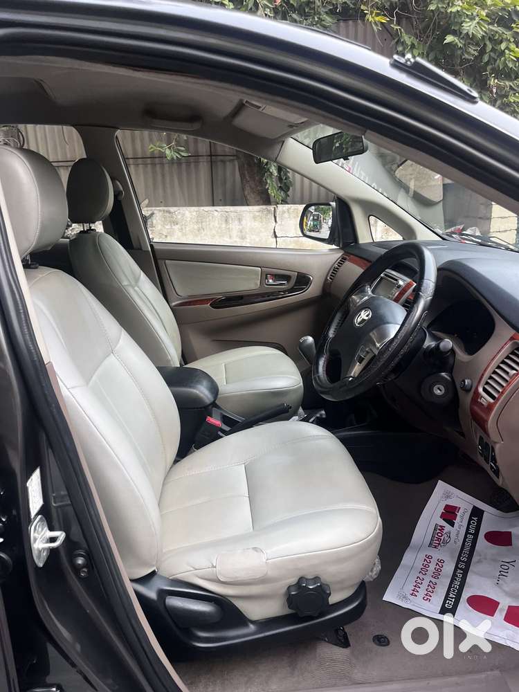Toyota Innova 2.5 Vx 8 Str, 2015, Diesel