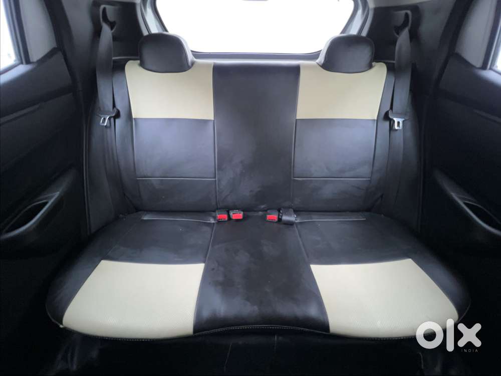 Renault Kwid 2019-ongoing 1.0 Rxt Amt (o), 2018, Petrol