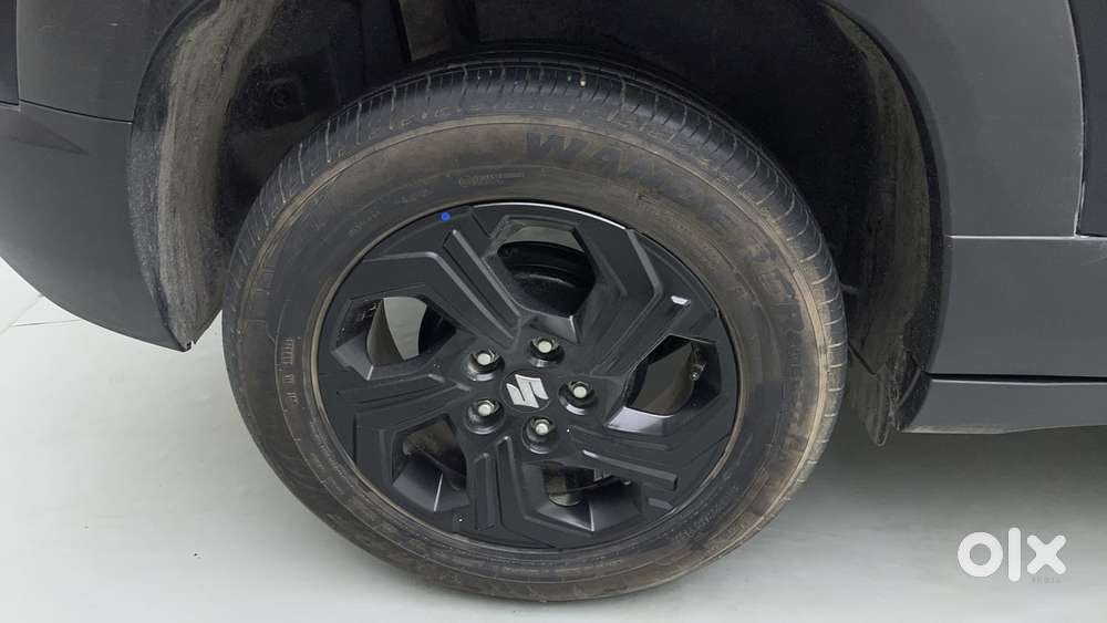 Maruti Suzuki Vitara Brezza 1.5 Zxi At, 2024, Petrol