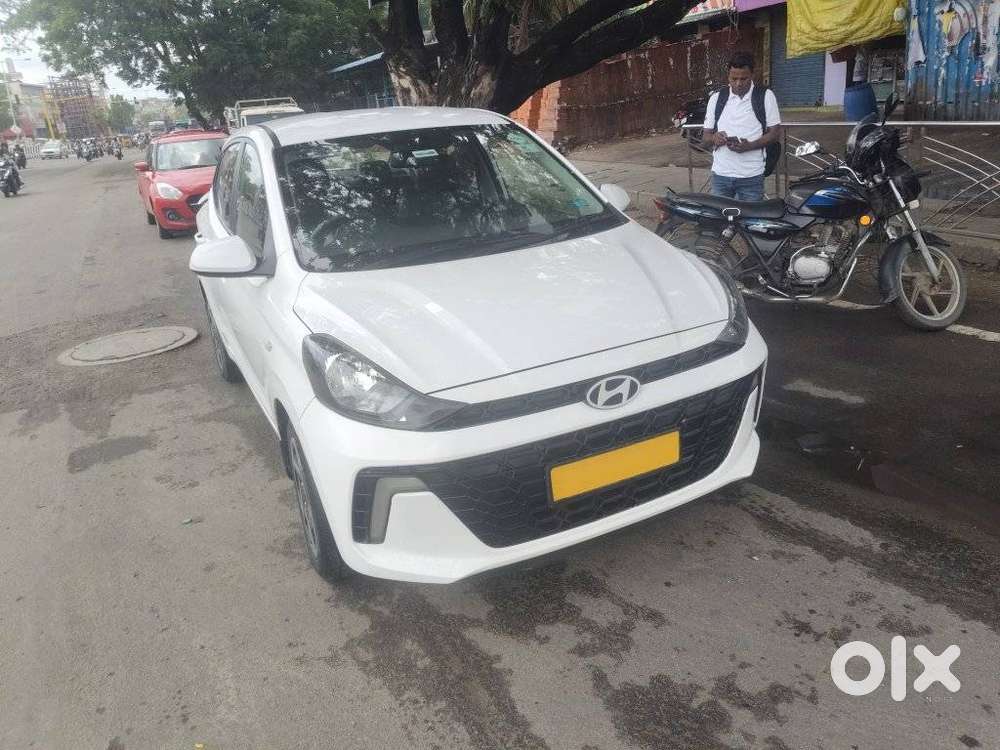 Hyundai Aura 1.2 Sx Cng, 2024, Cng & Hybrids