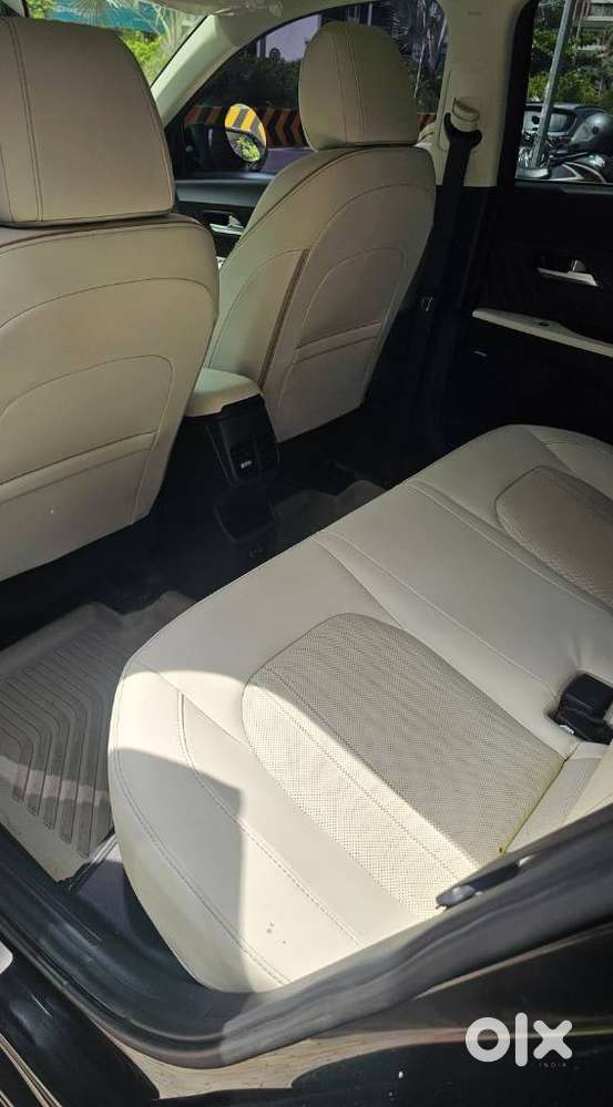 Hyundai Verna 1.6 Sx (o) Vtvt At, 2025, Petrol