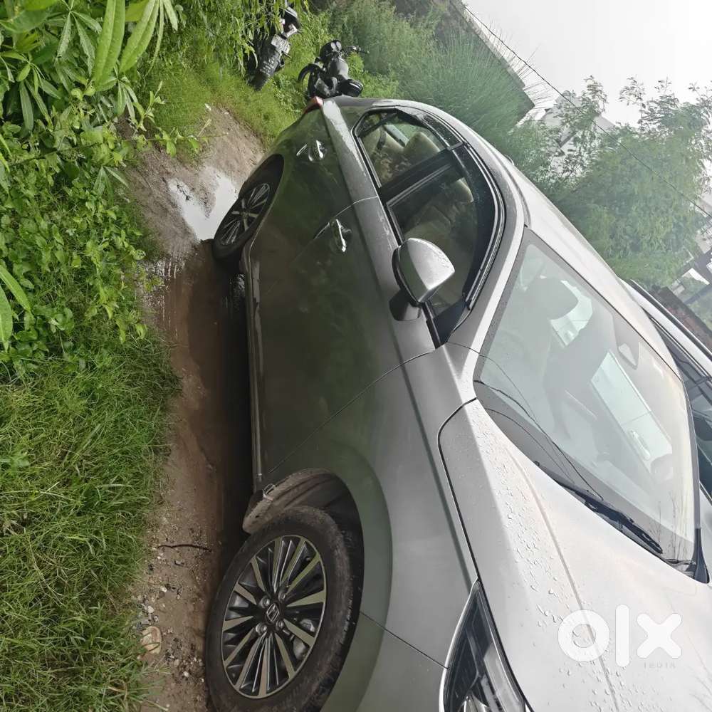 Honda Amaze Zx Petrol 2025