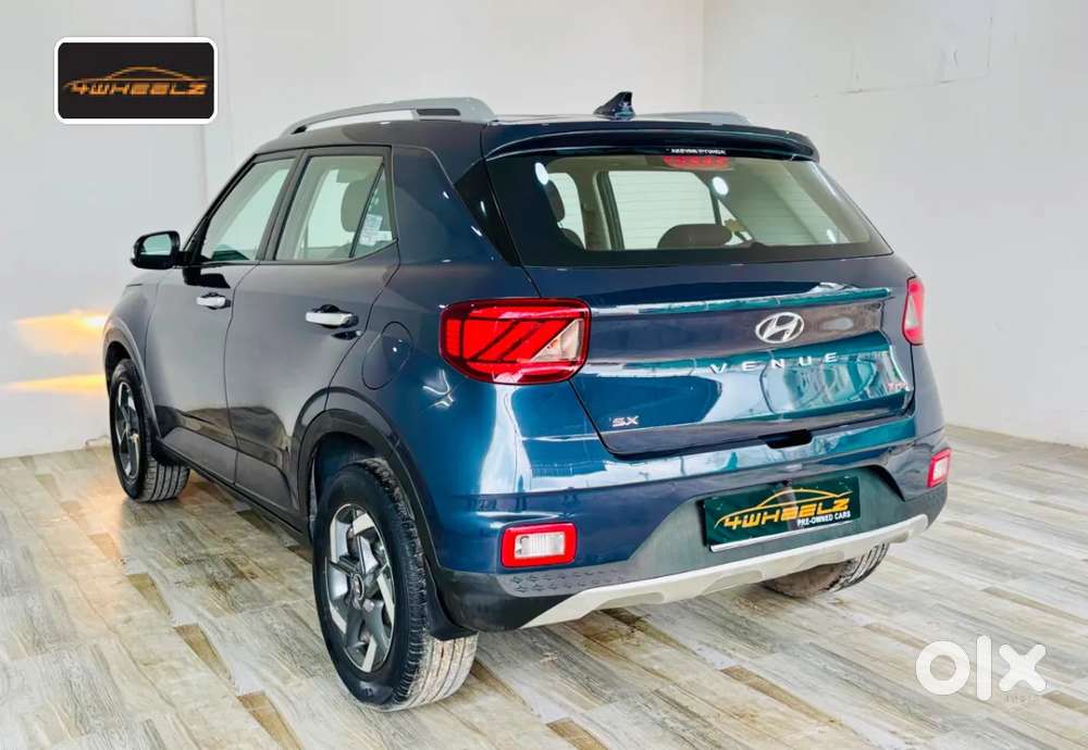 Hyundai Venue Sx Plus Turbo Dct, 2020, Petrol
