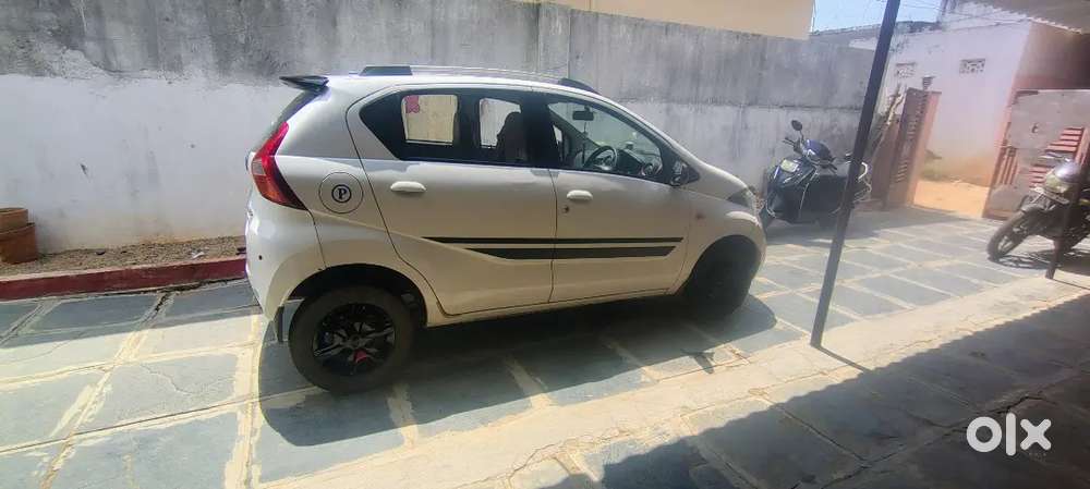 Datsun Redigo Limited 2017