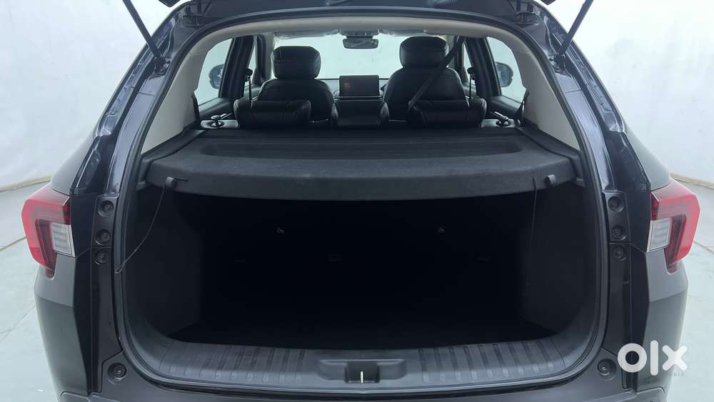Honda Elevate Signature Black Edition Zx Cvt, 2025, Petrol