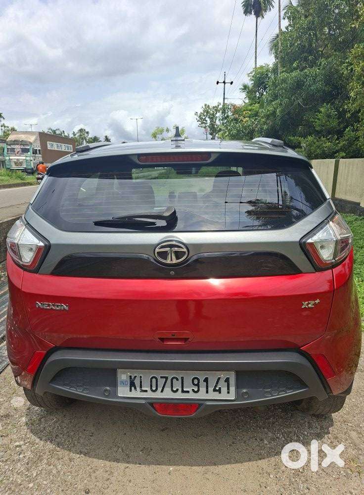 Tata Nexon 1.5 Revotorq Xz Plus Premium Dual Tone, 2017, Diesel