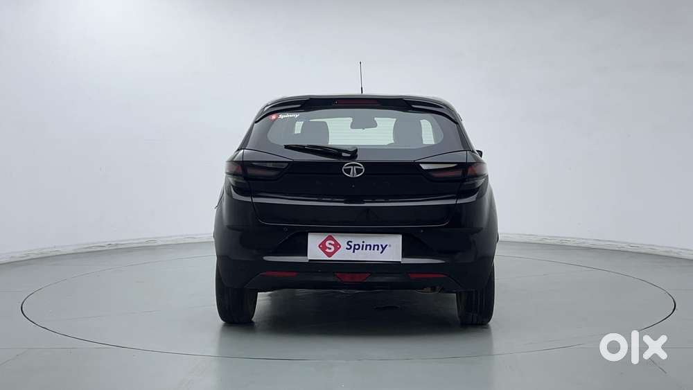 Tata Altroz 1.2 Xz Plus Dark Edition, 2022, Petrol