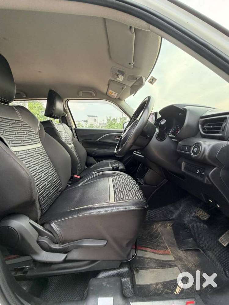 Maruti Suzuki Swift, 2025, Petrol