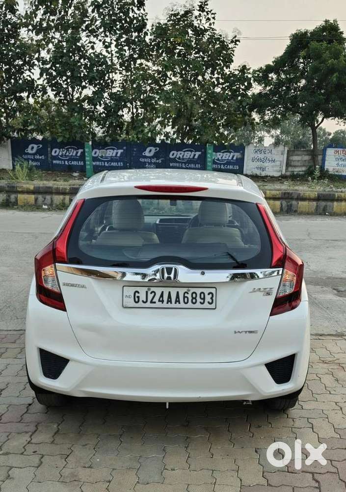 Honda Jazz S Mt I-vtec, 2017, Cng & Hybrids