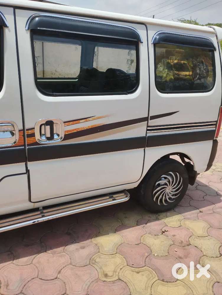 Maruti Suzuki Eeco 2018 Cng & Hybrids 110000 Km Driven
