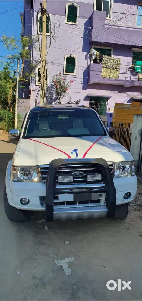 Ford Endeavour 2005 Diesel Well Maintained Suv