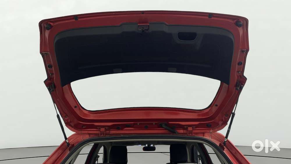 Tata Altroz 1.2 Xm, 2021, Petrol