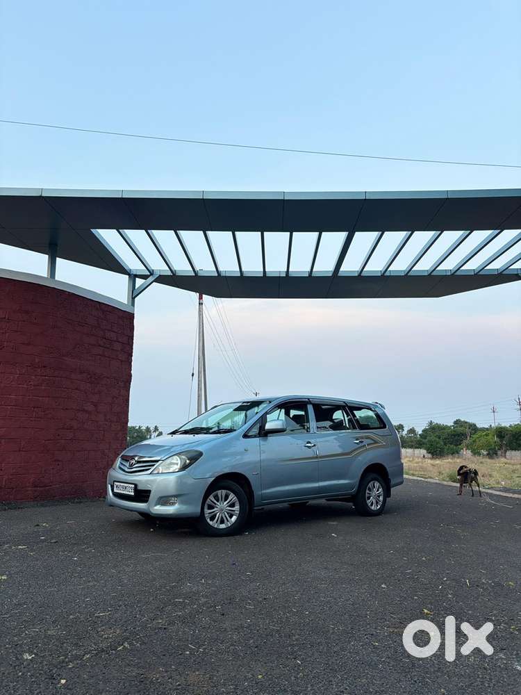 Toyota Innova Diesel 2010 Car