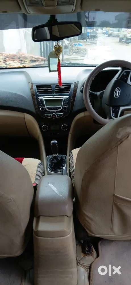 Hyundai Verna 1.6 Crdi 2012 Diesel Manual