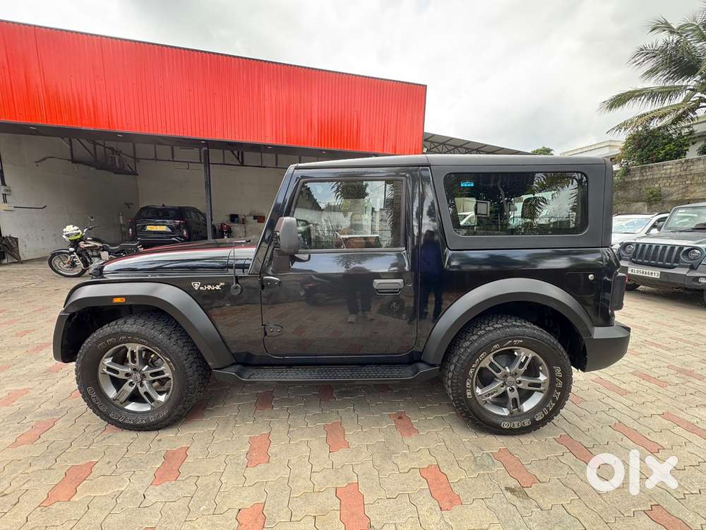 Mahindra Thar 4x4 (top Variant)