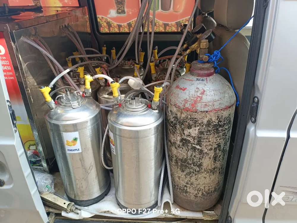 Maruti Suzuki Omni 2010 And Hydolic Soda Machine For Sale
