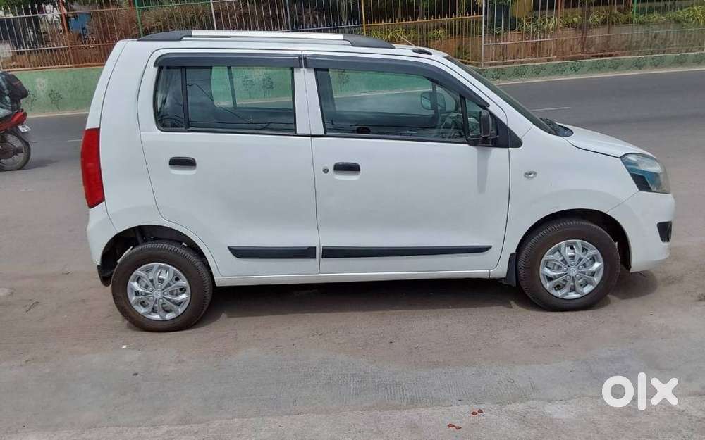 Maruti Suzuki Wagon R Cng Lxi, 2016, Cng & Hybrids