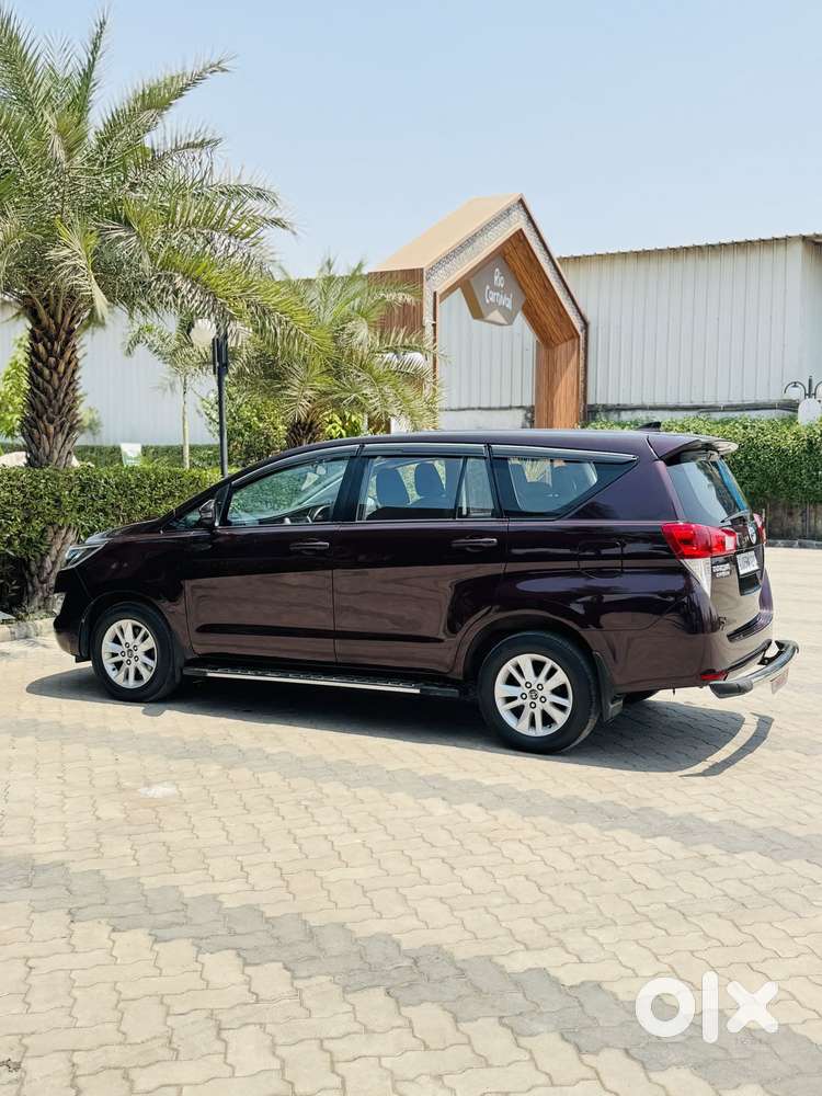 Toyota Innova Crysta 2.4 G Mt 8s, 2019, Diesel