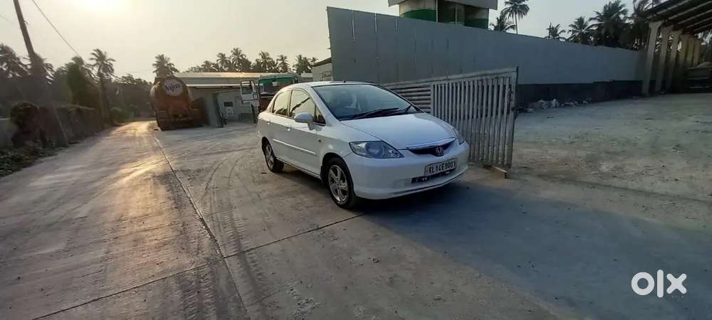2005 Model Well Maintained Honda City