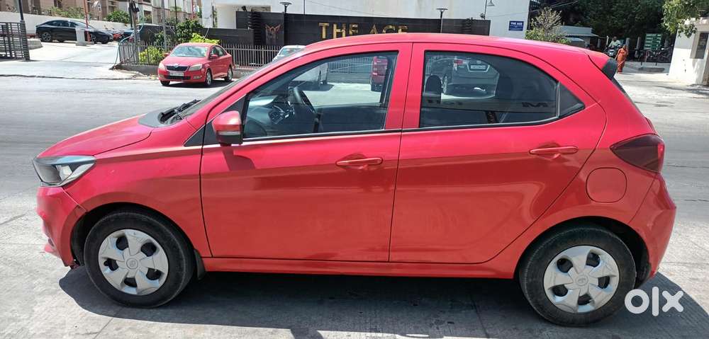 Tata Tiago 1.2 Revotron Xt (o), 2021, Petrol